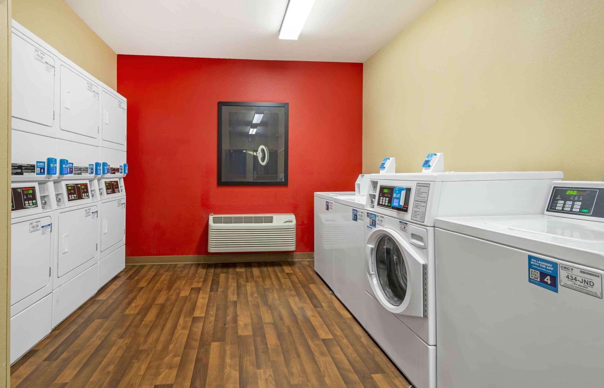 Extended Stay America Suites - Secaucus - Meadowlands Екстериор снимка