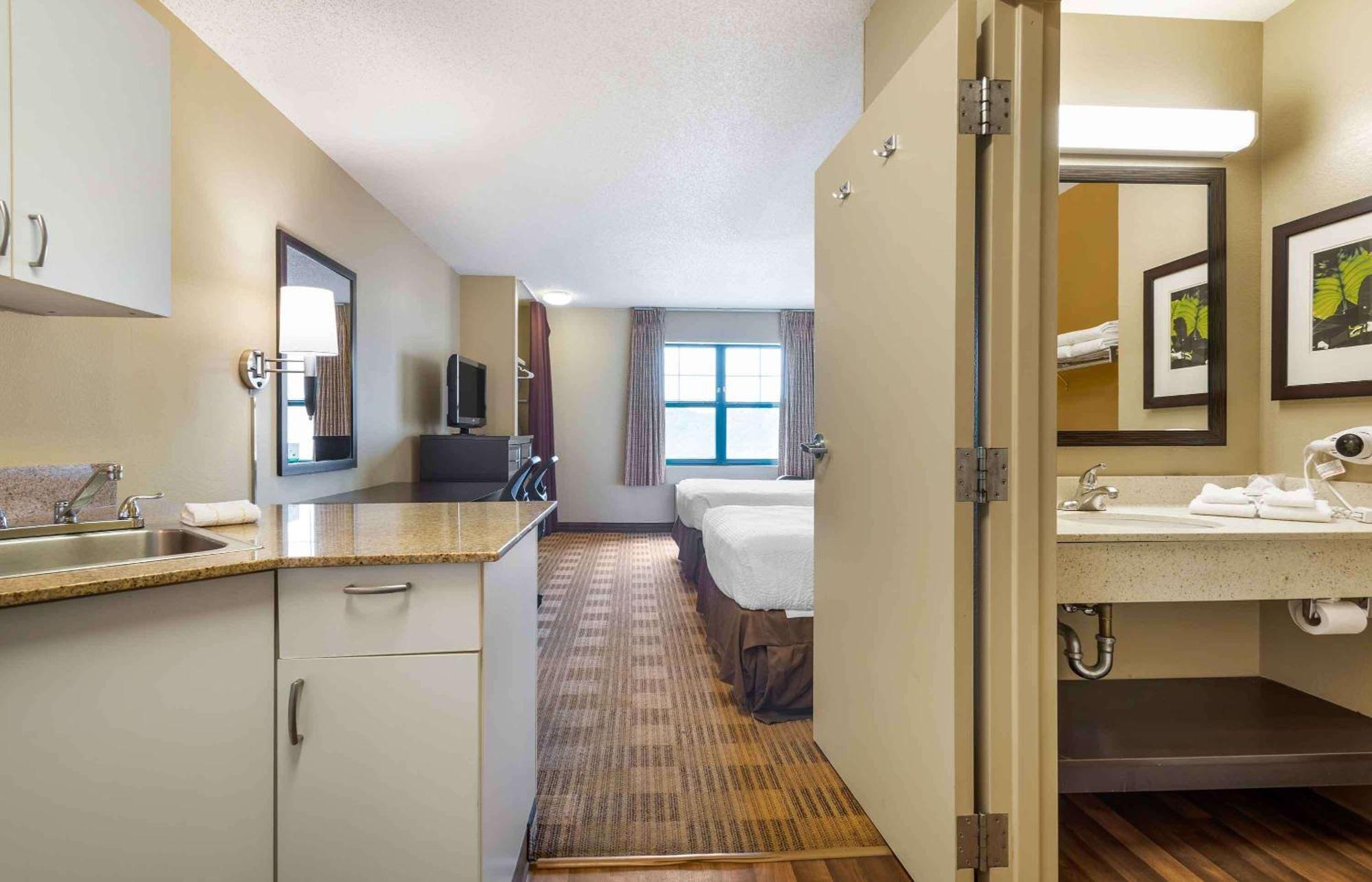 Extended Stay America Suites - Secaucus - Meadowlands Екстериор снимка